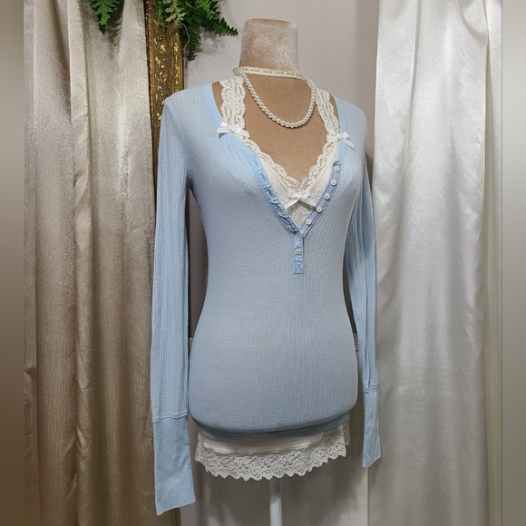 ♡ Y2K ♡ Abercrombie & Fitch Baby Blue Button Down Henley Babydoll Top - Picture 4 of 12
